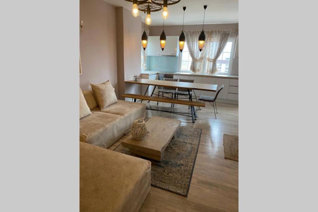 Cozy Lake Front Flat Bequeme Wohnung An Der See ポグラデツ エクステリア 写真